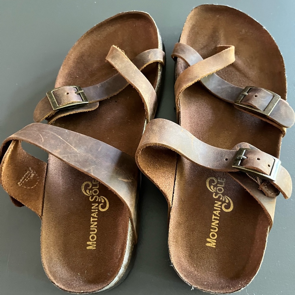 Mountain Sole Brown Leather Sandals